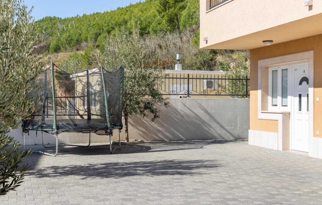 Andela 3 Lägenhet Makarska Exteriör bild